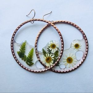 Mini Fern and Daisy Drop Hoops